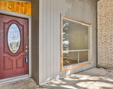 603 Sharon Drive - Photo Thumbnail 1