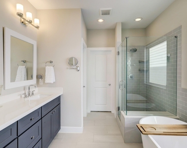 4202 Gillespie Street - Photo Thumbnail 7