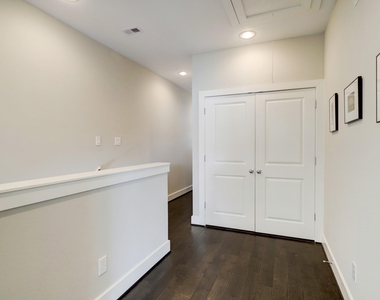 4202 Gillespie Street - Photo Thumbnail 8