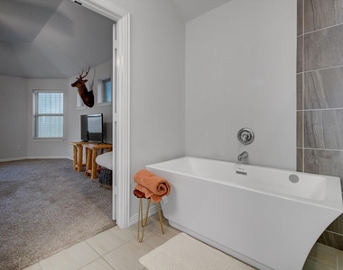 3334 Tug Way - Photo Thumbnail 20