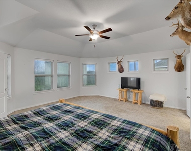 3334 Tug Way - Photo Thumbnail 19