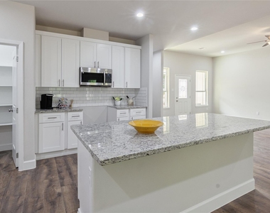 185 W Village Cove Loop - Photo Thumbnail 3
