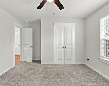 12408 Southern Trail Court - Photo Thumbnail 35