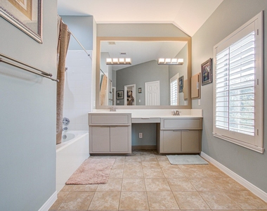 3027 Terrace Hills Lane - Photo Thumbnail 37