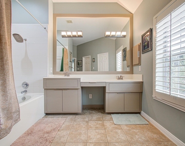 3027 Terrace Hills Lane - Photo Thumbnail 38