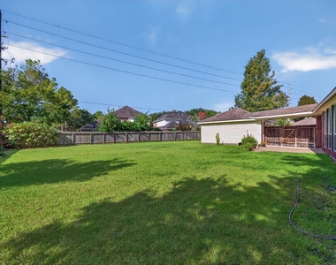 5326 Hanneck Valley Lane - Photo Thumbnail 34