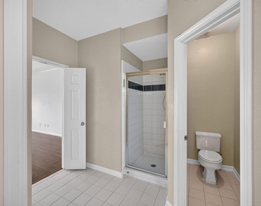 5326 Hanneck Valley Lane - Photo Thumbnail 20