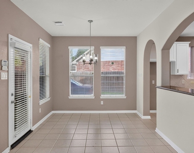 5326 Hanneck Valley Lane - Photo Thumbnail 13