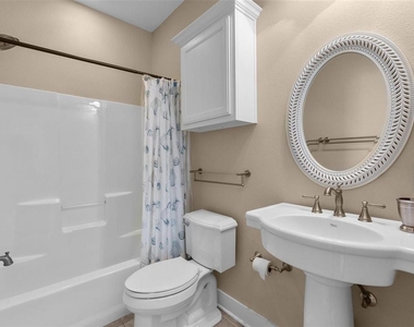 135 Ocean Shore Drive - Photo Thumbnail 19