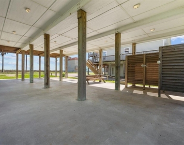 135 Ocean Shore Drive - Photo Thumbnail 34