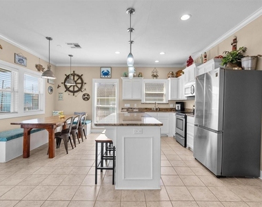 135 Ocean Shore Drive - Photo Thumbnail 7