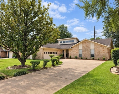 10434 Carlow Lane - Photo Thumbnail 1