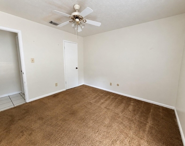 10434 Carlow Lane - Photo Thumbnail 10