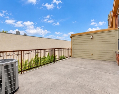 2323 Polk Street - Photo Thumbnail 20