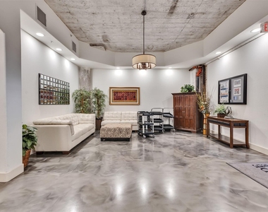 2323 Polk Street - Photo Thumbnail 23