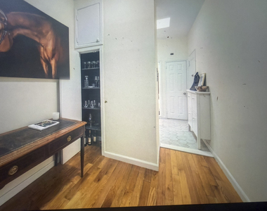 East 78th Street - Photo Thumbnail 7