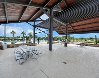21314 Barcelona Heights Trail - Photo Thumbnail 30