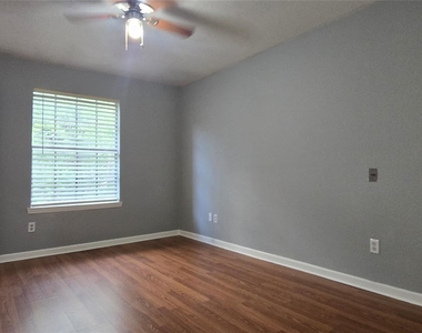 9797 Leawood Blvd - Photo Thumbnail 19