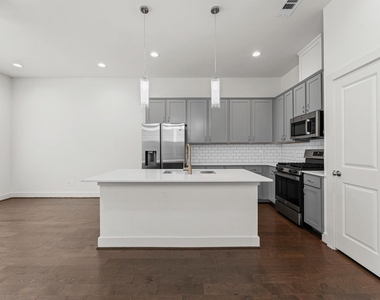 4163 Griggs Road - Photo Thumbnail 6