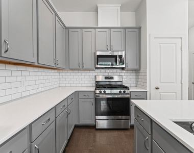 4163 Griggs Road - Photo Thumbnail 7
