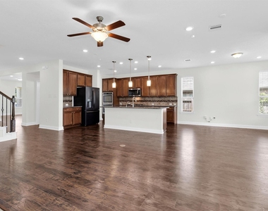 8714 Ute Creek Lane - Photo Thumbnail 13