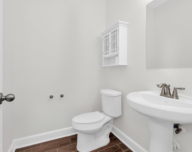 8714 Ute Creek Lane - Photo Thumbnail 8