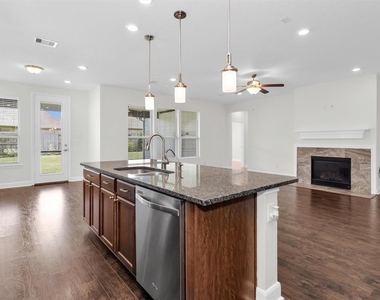 8714 Ute Creek Lane - Photo Thumbnail 17