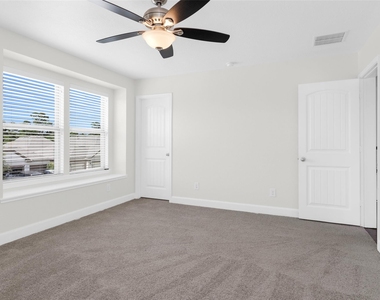 8714 Ute Creek Lane - Photo Thumbnail 30