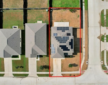 2056 Spindletree Lane - Photo Thumbnail 33
