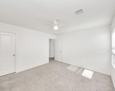 2056 Spindletree Lane - Photo Thumbnail 24