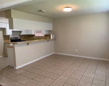 3019 Windmill Street - Photo Thumbnail 4
