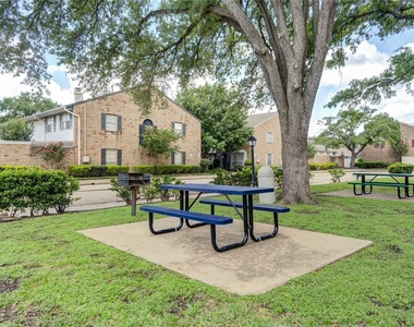 6337 Briar Rose Drive - Photo Thumbnail 47
