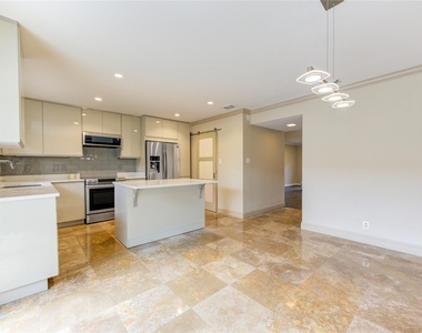 6337 Briar Rose Drive - Photo Thumbnail 14