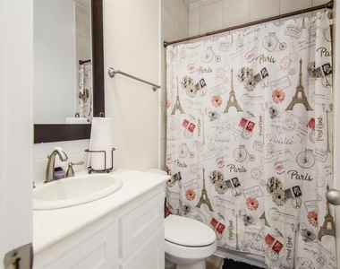 2932 Baer Street - Photo Thumbnail 18