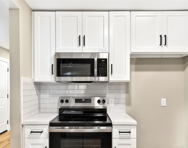 6103 Anderson Street - Photo Thumbnail 8