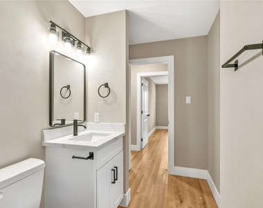 6103 Anderson Street - Photo Thumbnail 21