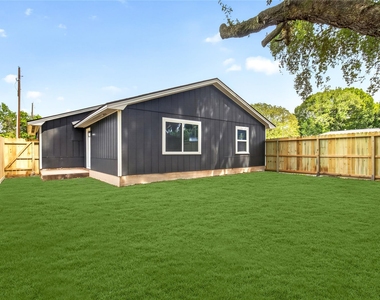 6103 Anderson Street - Photo Thumbnail 29