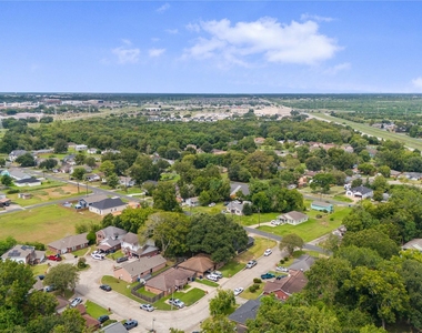 6103 Anderson Street - Photo Thumbnail 36