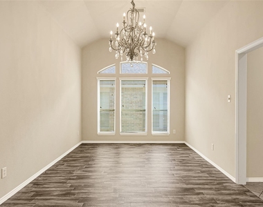13018 Sweetgum Shores Drive - Photo Thumbnail 8