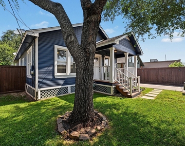 1721 Airline Drive - Photo Thumbnail 1