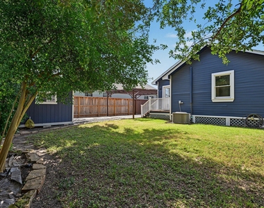 1721 Airline Drive - Photo Thumbnail 32