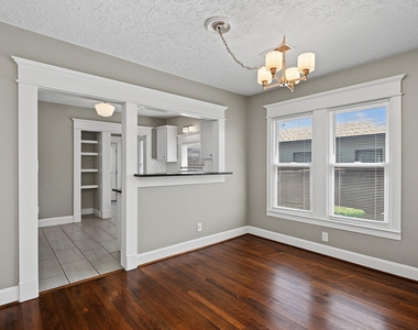 1721 Airline Drive - Photo Thumbnail 11