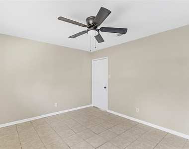 906 Broad Ripple Drive - Photo Thumbnail 19