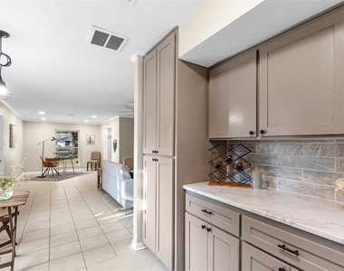 906 Broad Ripple Drive - Photo Thumbnail 14