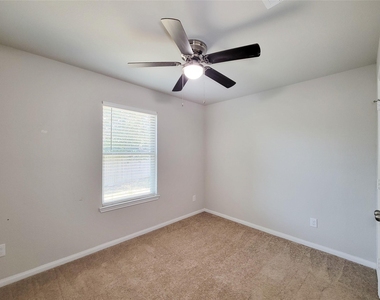 20 Carol Court - Photo Thumbnail 20