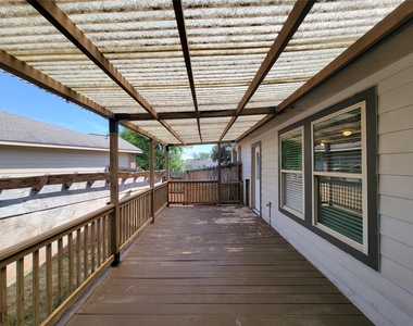 20 Carol Court - Photo Thumbnail 27