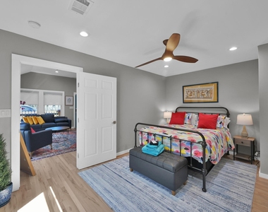 1614 Hickory Street - Photo Thumbnail 25