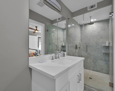 1614 Hickory Street - Photo Thumbnail 26
