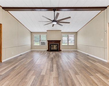 21 Pine Road - Photo Thumbnail 13