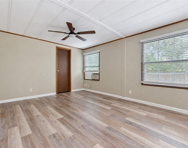 21 Pine Road - Photo Thumbnail 20